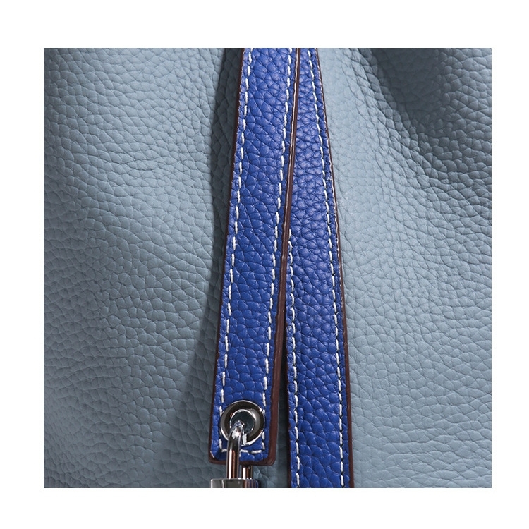 Bolsos tipo cubo con cinturón de cuero azul lino con bolsa interior