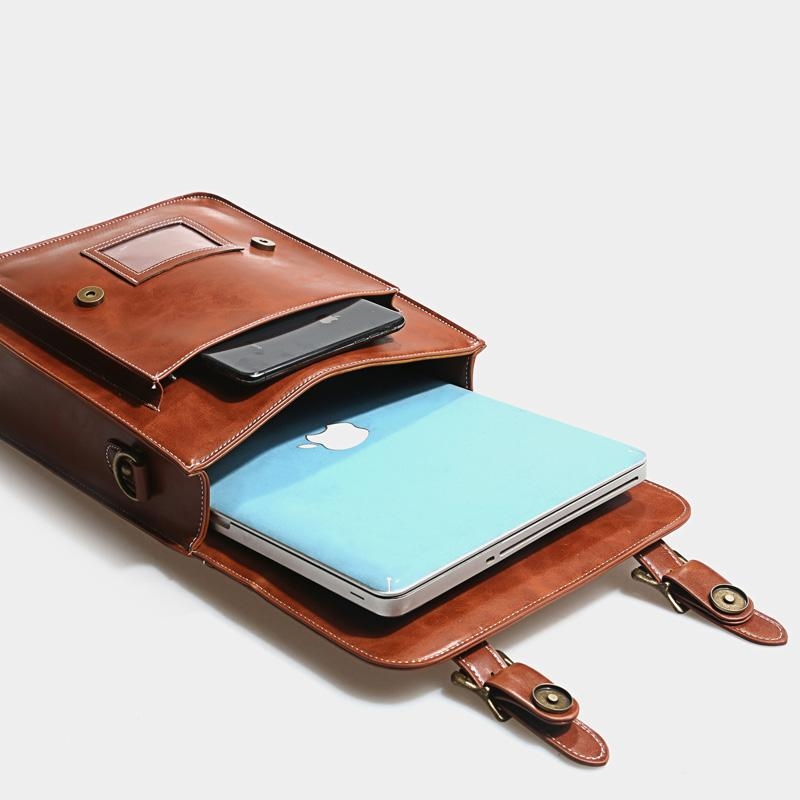 Bolsos de mensaje de mochila convertible escolar de cuero vegano retro marrón